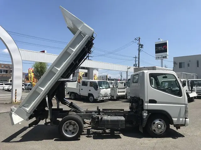 三菱 キャンター PDG-FE71BD(2WD)の写真5