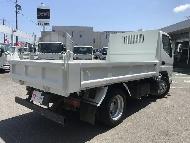 三菱 キャンター PDG-FE71BD(2WD)の写真16