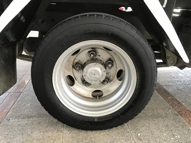 三菱 キャンター PDG-FE71BD(2WD)の写真31
