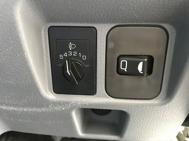 三菱 キャンター PDG-FE71BD(2WD)の写真39