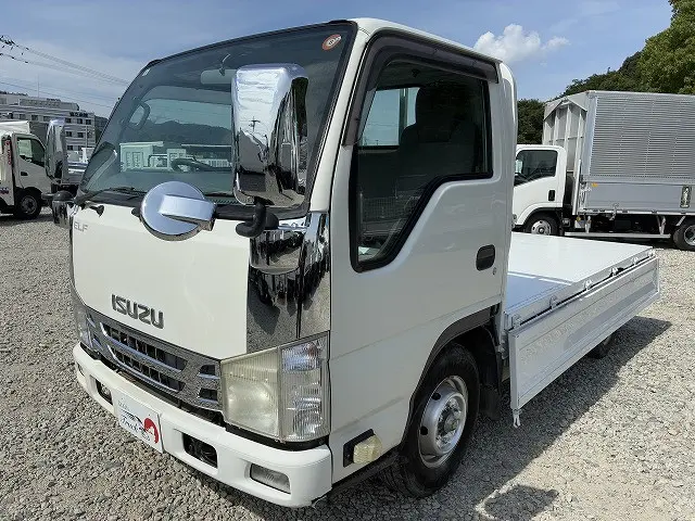 いすゞ エルフ BKG-NHR85A(2WD)の写真9