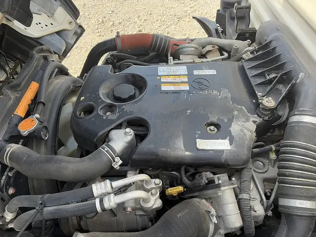 いすゞ エルフ BKG-NHR85A(2WD)の写真21