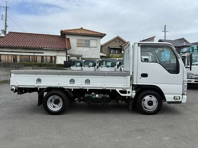 いすゞ エルフ TRG-NHR85Aの写真5