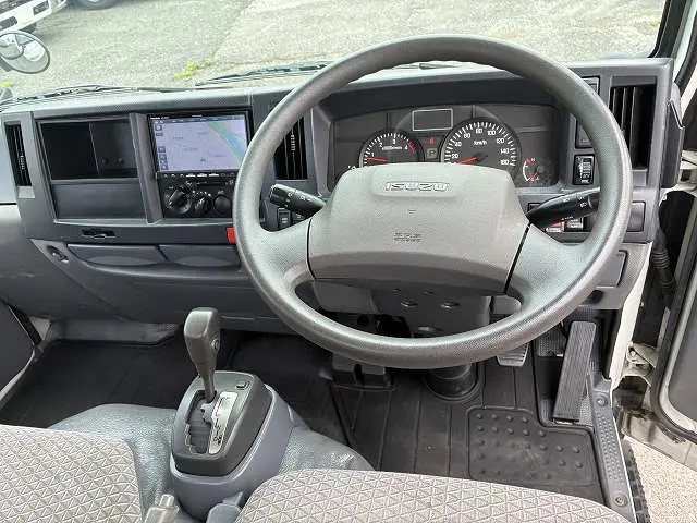いすゞ エルフ TRG-NHR85Aの写真35