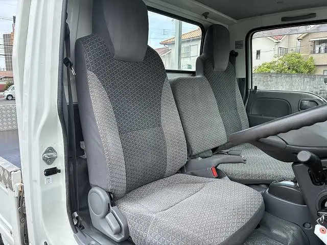 いすゞ エルフ TRG-NHR85Aの写真36
