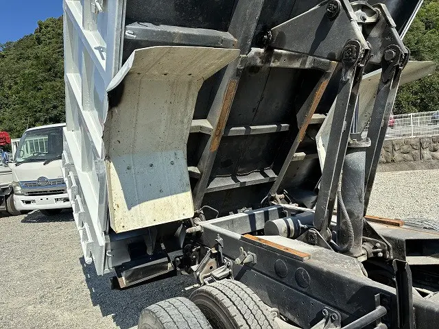 いすゞ フォワード TKG-FRR90S2(2WD)の写真28