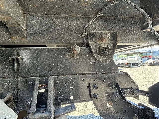 いすゞ フォワード TKG-FRR90S2(2WD)の写真46