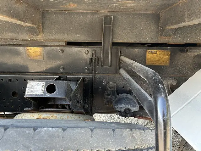 いすゞ フォワード TKG-FRR90S2(2WD)の写真47
