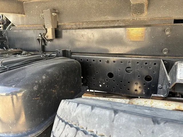 いすゞ フォワード TKG-FRR90S2(2WD)の写真49