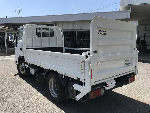 いすゞ エルフ TKG-NHS85A(4WD)の写真4