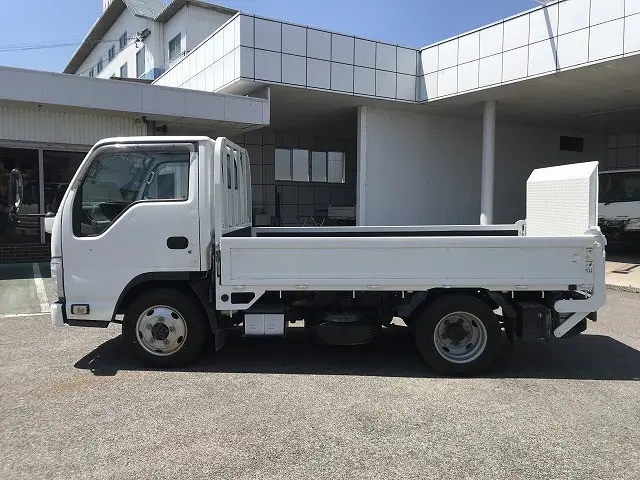いすゞ エルフ TKG-NHS85A(4WD)の写真7