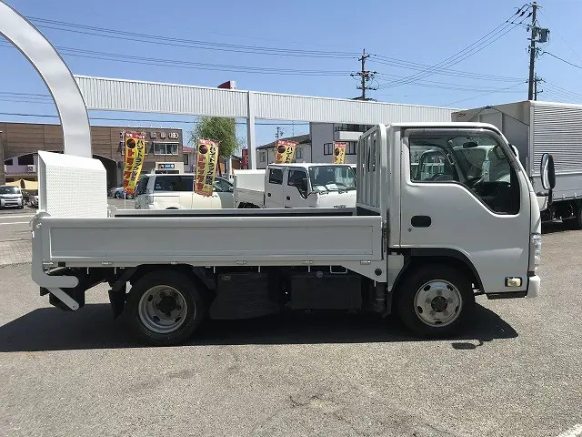いすゞ エルフ TKG-NHS85A(4WD)の写真8