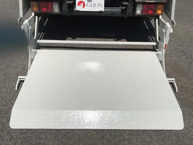 いすゞ エルフ TKG-NHS85A(4WD)の写真17