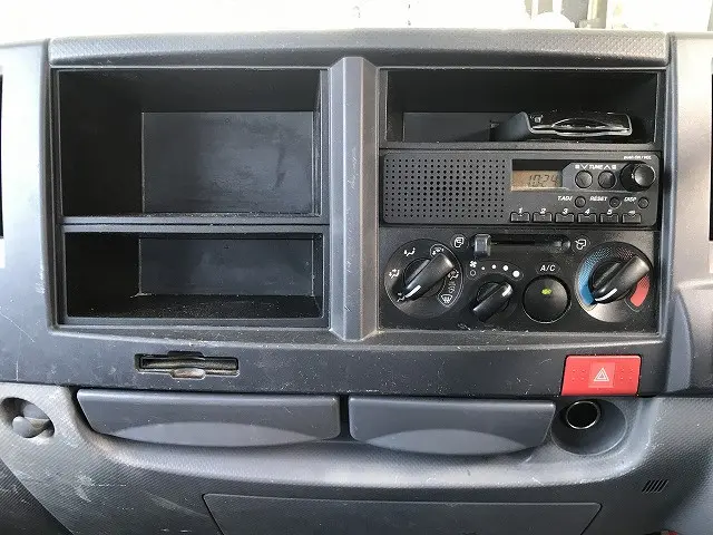 いすゞ エルフ TKG-NHS85A(4WD)の写真28