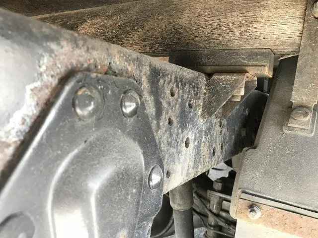 いすゞ エルフ TKG-NHS85A(4WD)の写真37