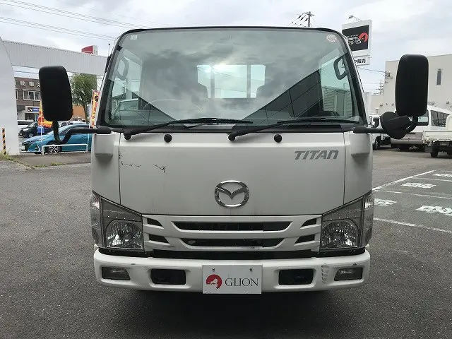 マツダ タイタン TRG-LHR85A(2WD)の写真2