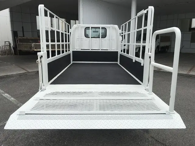 マツダ タイタン TRG-LHR85A(2WD)の写真17
