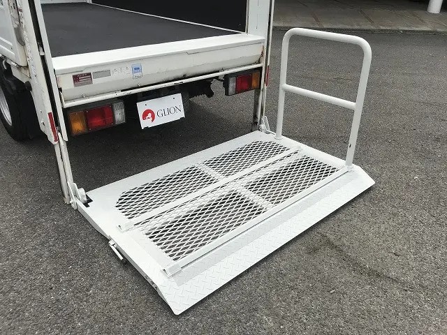 マツダ タイタン TRG-LHR85A(2WD)の写真18