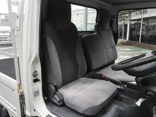 マツダ タイタン TRG-LHR85A(2WD)の写真35