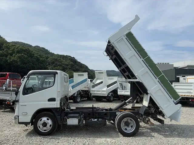 三菱 キャンター 2RG-FBA60(2WD)の写真4