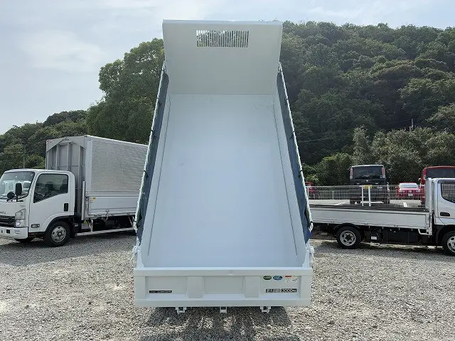 三菱 キャンター 2RG-FBA60(2WD)の写真7