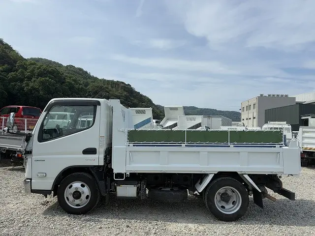 三菱 キャンター 2RG-FBA60(2WD)の写真11