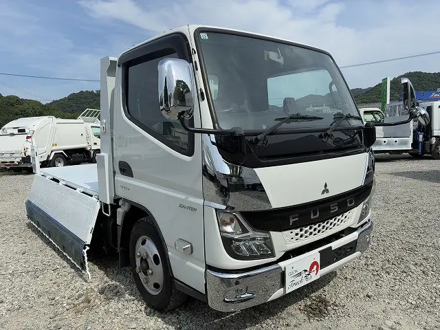 三菱 キャンター 2RG-FBA60(2WD)の写真17