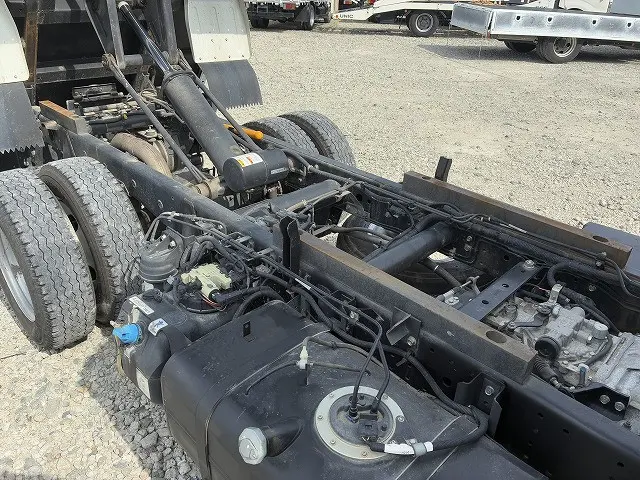 三菱 キャンター 2RG-FBA60(2WD)の写真26