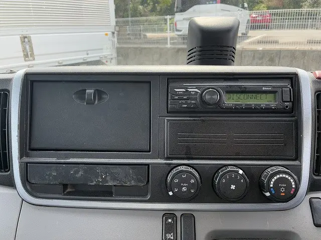 三菱 キャンター 2RG-FBA60(2WD)の写真39