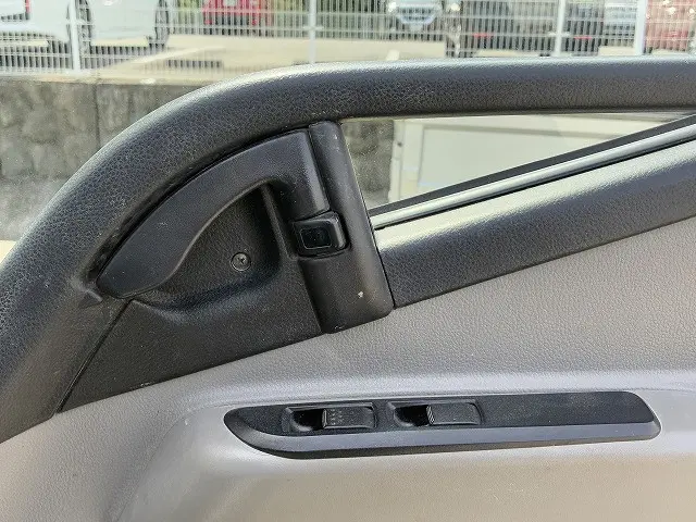 三菱 キャンター 2RG-FBA60(2WD)の写真44