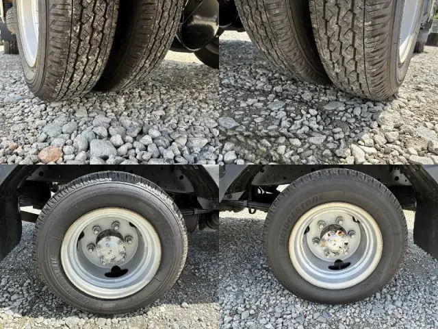 いすゞ エルフ PB-NKR81A(2WD)の写真17