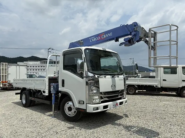 マツダ タイタン BDG-LMR85AR(2WD)の写真2
