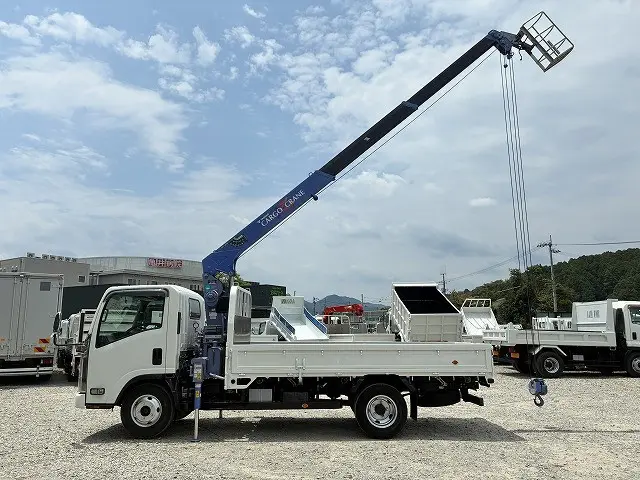 マツダ タイタン BDG-LMR85AR(2WD)の写真8