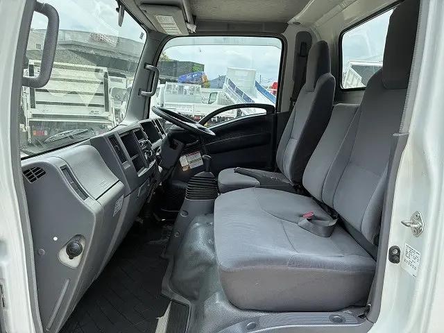 マツダ タイタン BDG-LMR85AR(2WD)の写真31