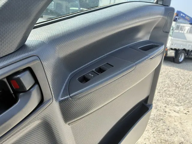 マツダ タイタン BKG-LMR85AR(2WD)の写真30