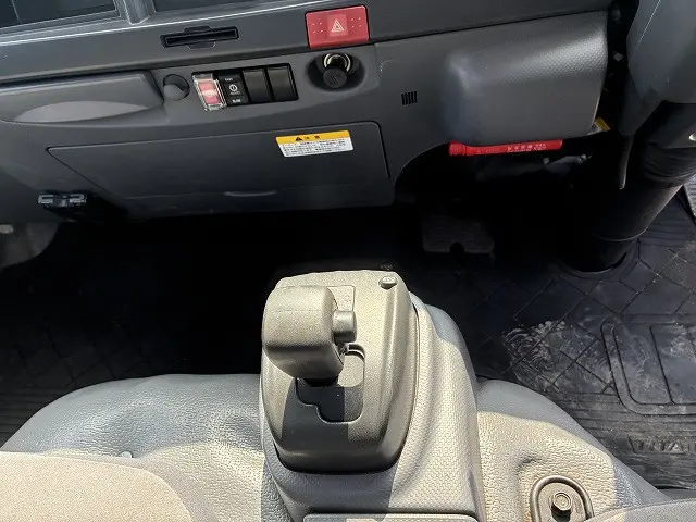 マツダ タイタン BKG-LMR85AR(2WD)の写真31