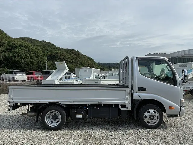 トヨタ ダイナ 2PG-GDY281(4WD)の写真5
