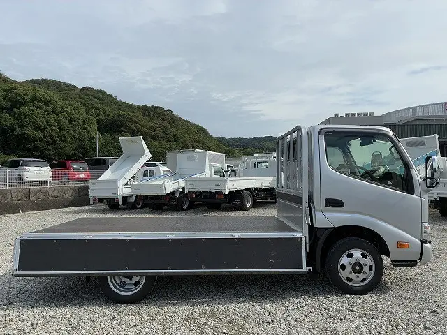 トヨタ ダイナ 2PG-GDY281(4WD)の写真12