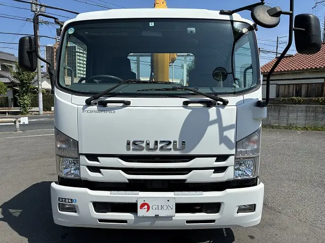 いすゞ フォワード 2PG-FRR90S2(2WD)の写真2