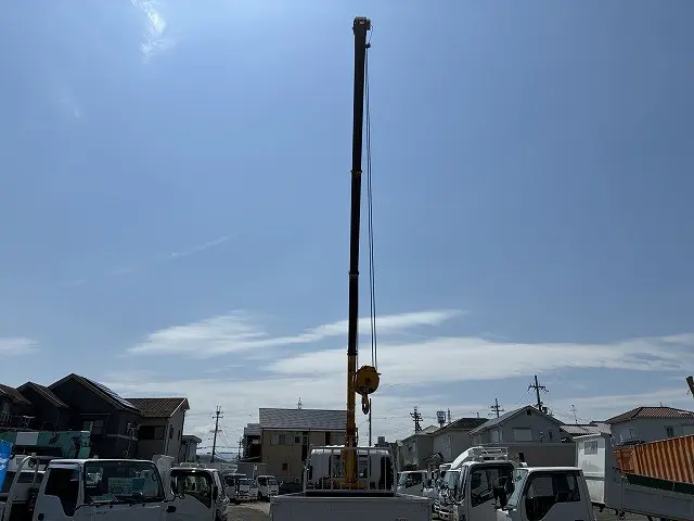 いすゞ フォワード 2PG-FRR90S2(2WD)の写真17