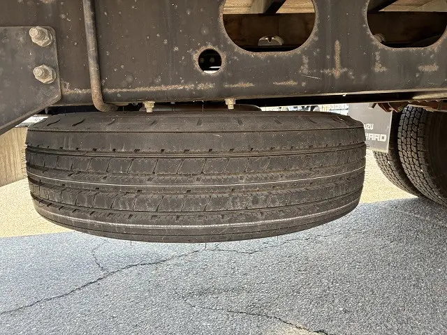 いすゞ フォワード 2PG-FRR90S2(2WD)の写真28
