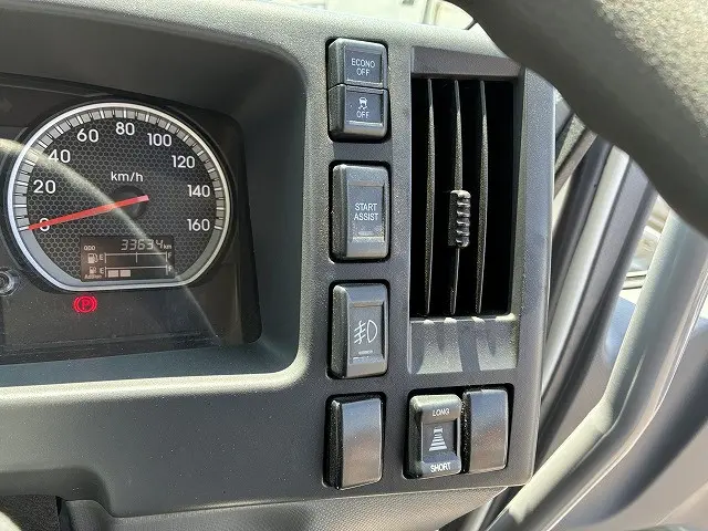 いすゞ フォワード 2PG-FRR90S2(2WD)の写真34