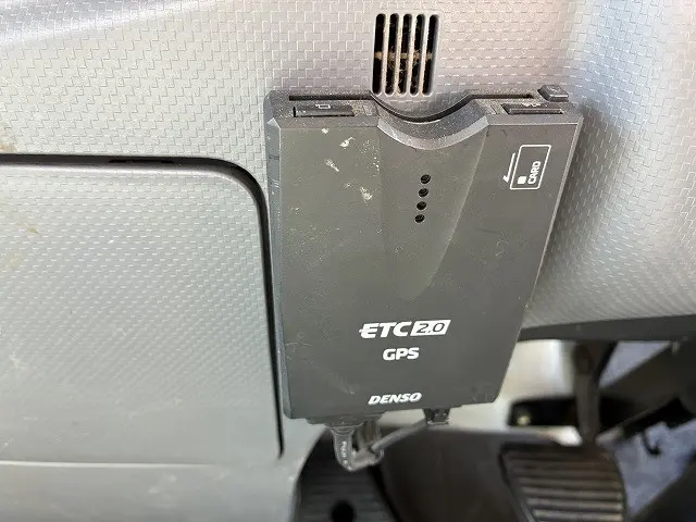 いすゞ フォワード 2PG-FRR90S2(2WD)の写真37