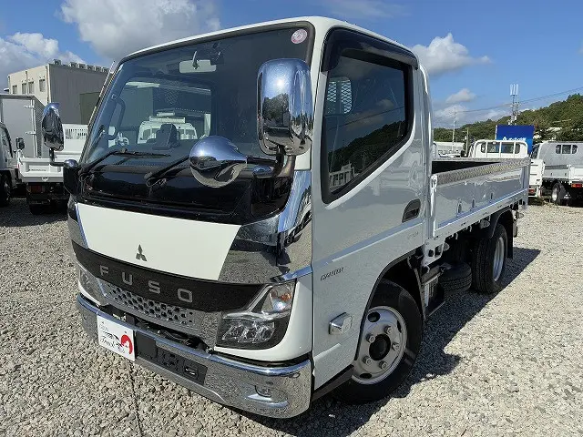 三菱 キャンター 2RG-FBAV0(2WD)の写真1