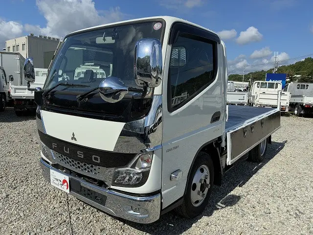 三菱 キャンター 2RG-FBAV0(2WD)の写真9