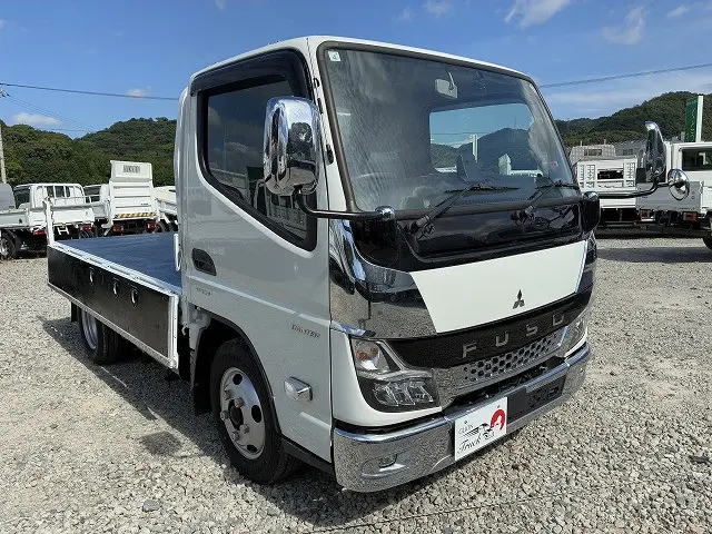 三菱 キャンター 2RG-FBAV0(2WD)の写真10