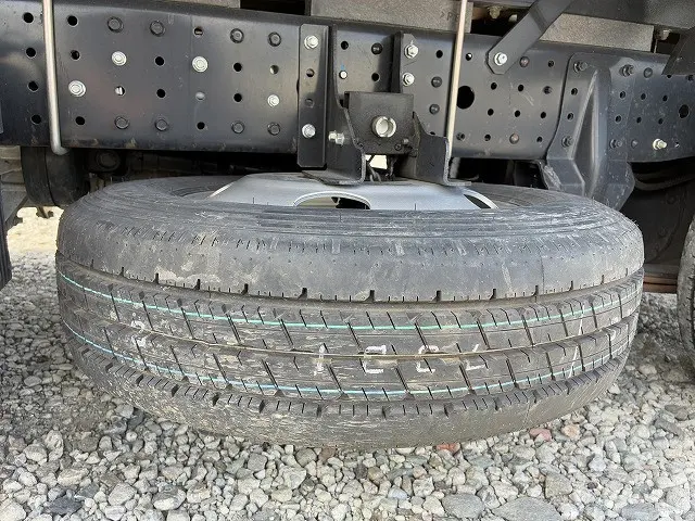 三菱 キャンター 2RG-FBAV0(2WD)の写真39