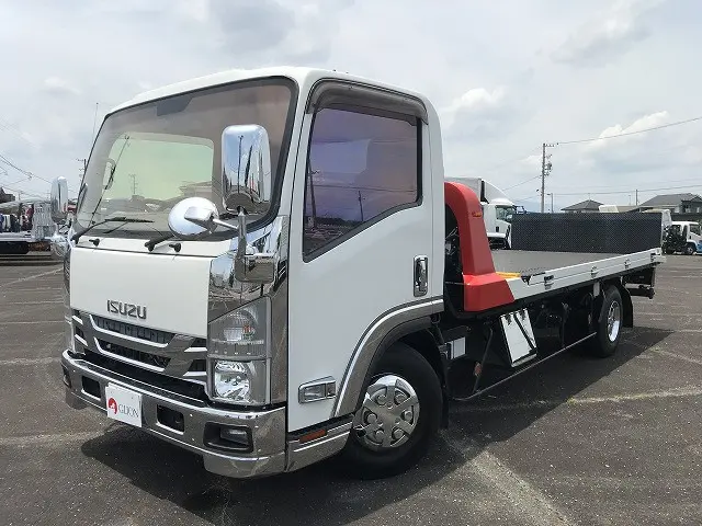 いすゞ エルフ 2RG-NPR88YN(2WD)の写真9