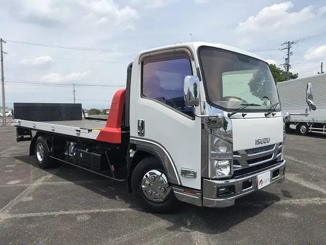 いすゞ エルフ 2RG-NPR88YN(2WD)の写真10