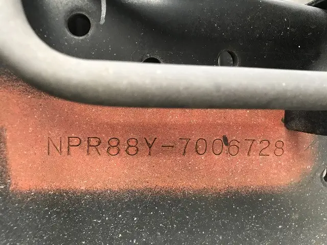 いすゞ エルフ 2RG-NPR88YN(2WD)の写真23